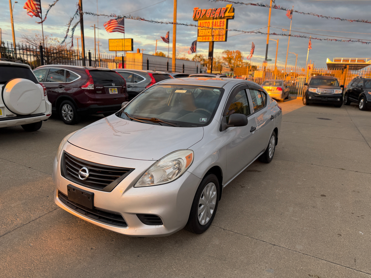 Nissan Versa 1.6 Base Sedan 2012 Nissan Versa 1.6 Base Sedan 2012