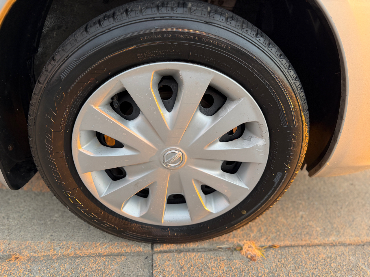 Nissan Versa 1.6 Base Sedan 2012 Nissan Versa 1.6 Base Sedan 2012