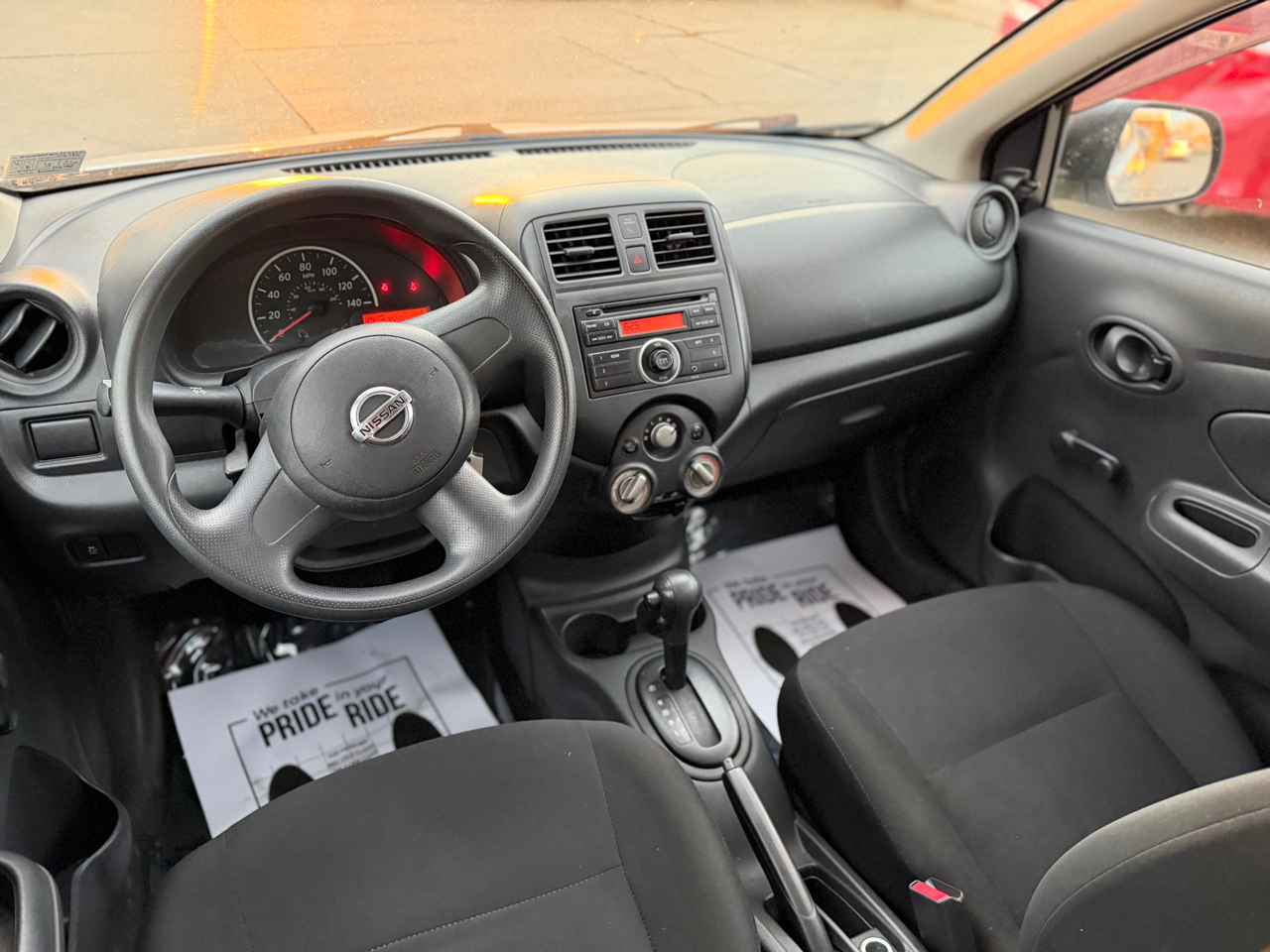 Nissan Versa 1.6 Base Sedan 2012 Nissan Versa 1.6 Base Sedan 2012