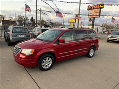 2010 Chrysler Town & Country 