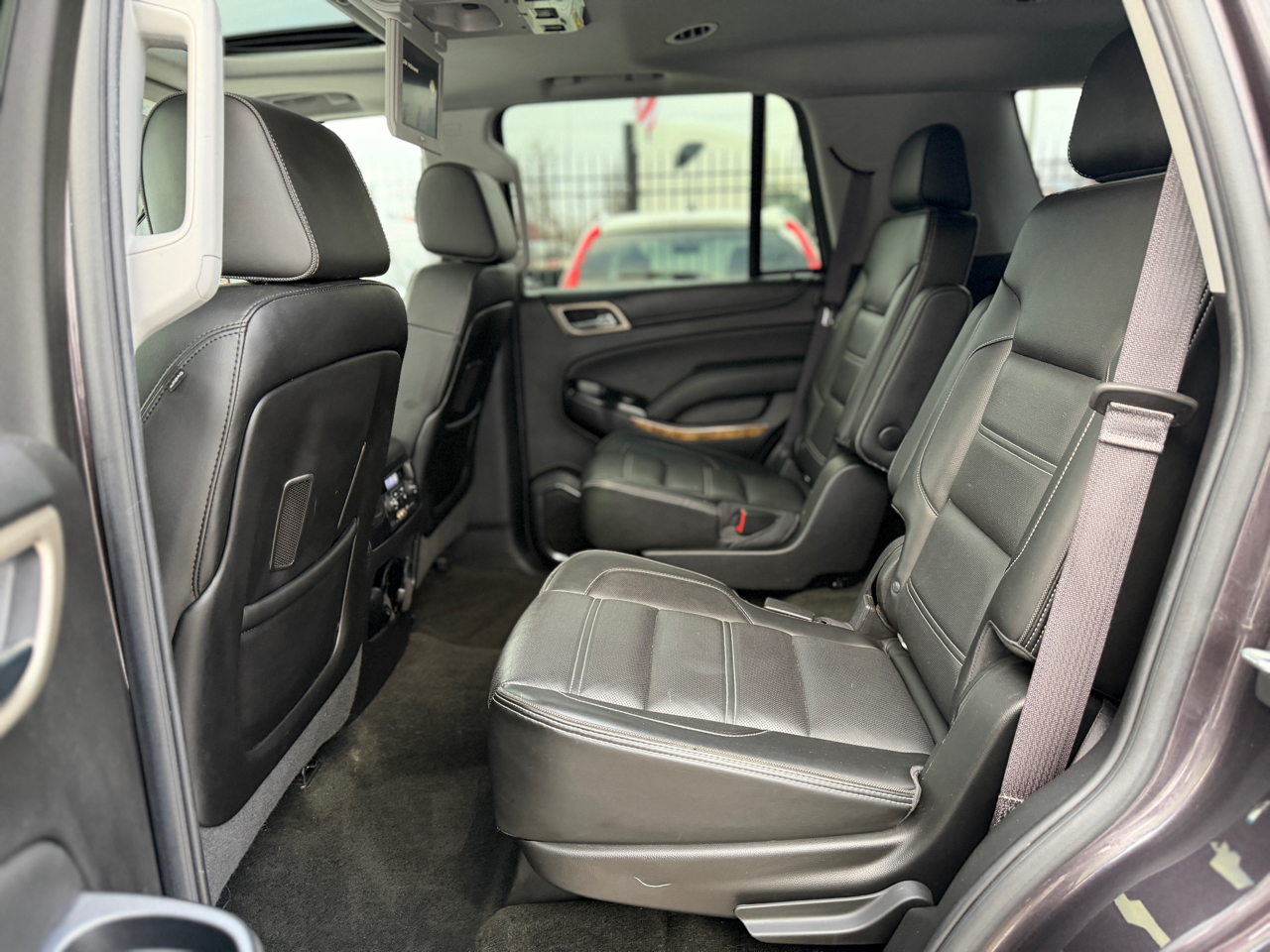 GMC Yukon Denali 4WD 2016