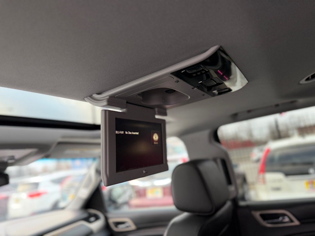 GMC Yukon Denali 4WD 2016