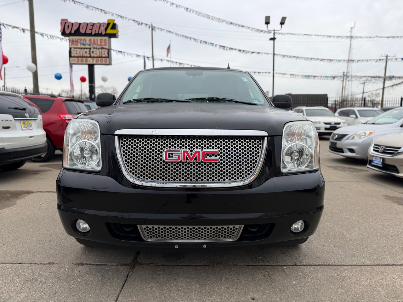 GMC Yukon Denali 4WD 2013