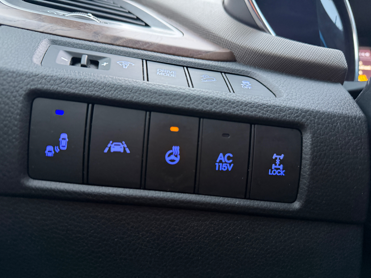 Hyundai Santa Fe Limited Ultimate AWD 2017