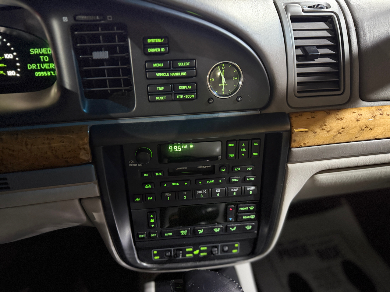 Lincoln Continental Driver Select 2002