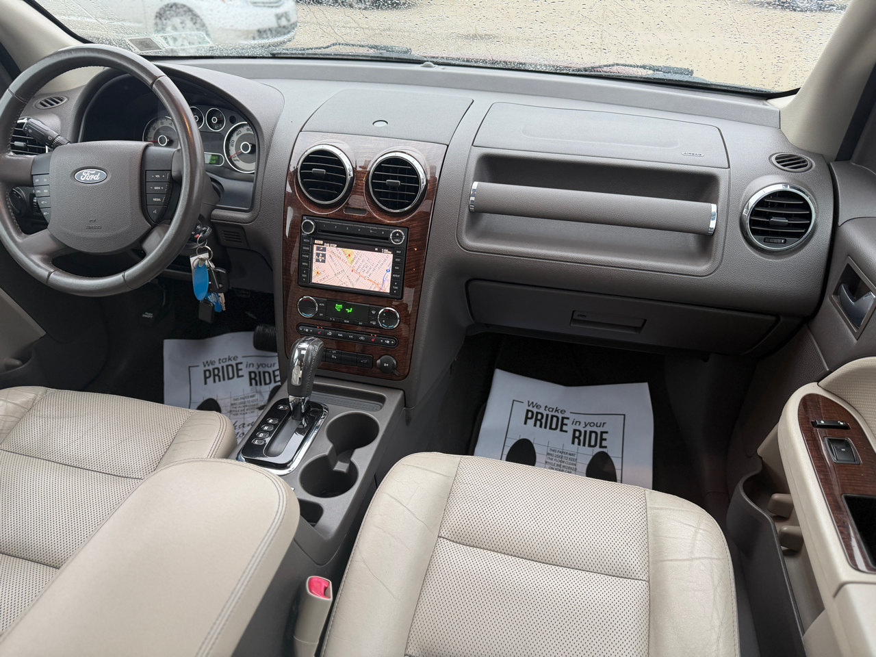 Ford Taurus X Limited AWD 2008