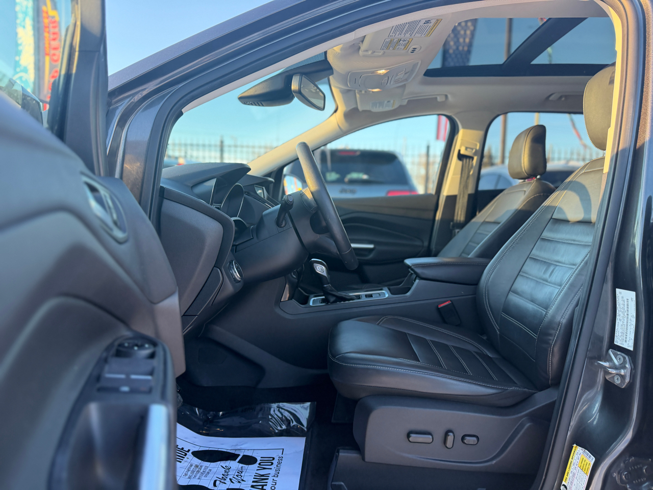 Ford Escape Titanium 4WD 2018