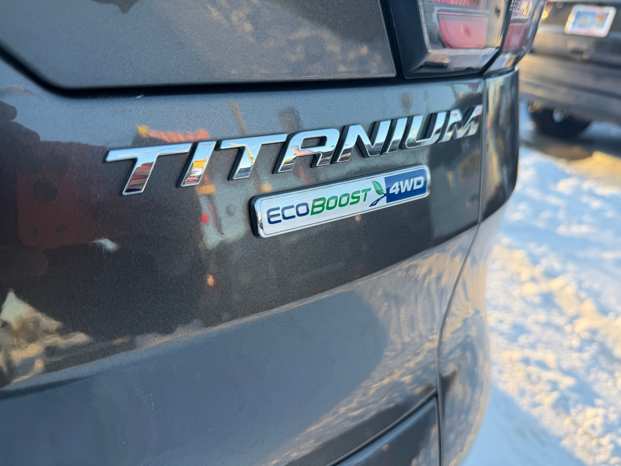 Ford Escape Titanium 4WD 2018