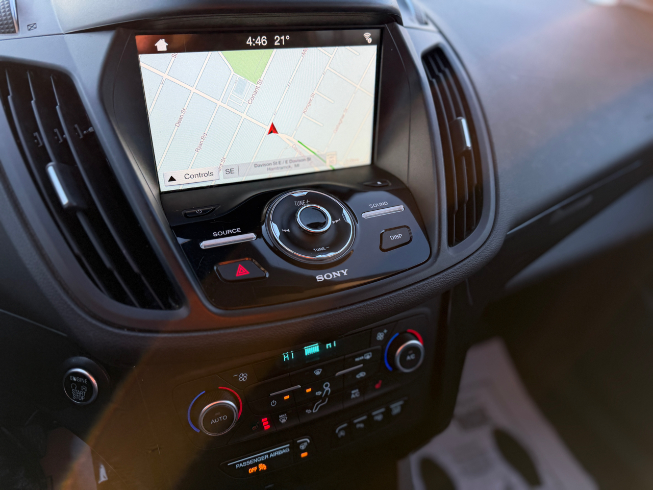 Ford Escape Titanium 4WD 2018