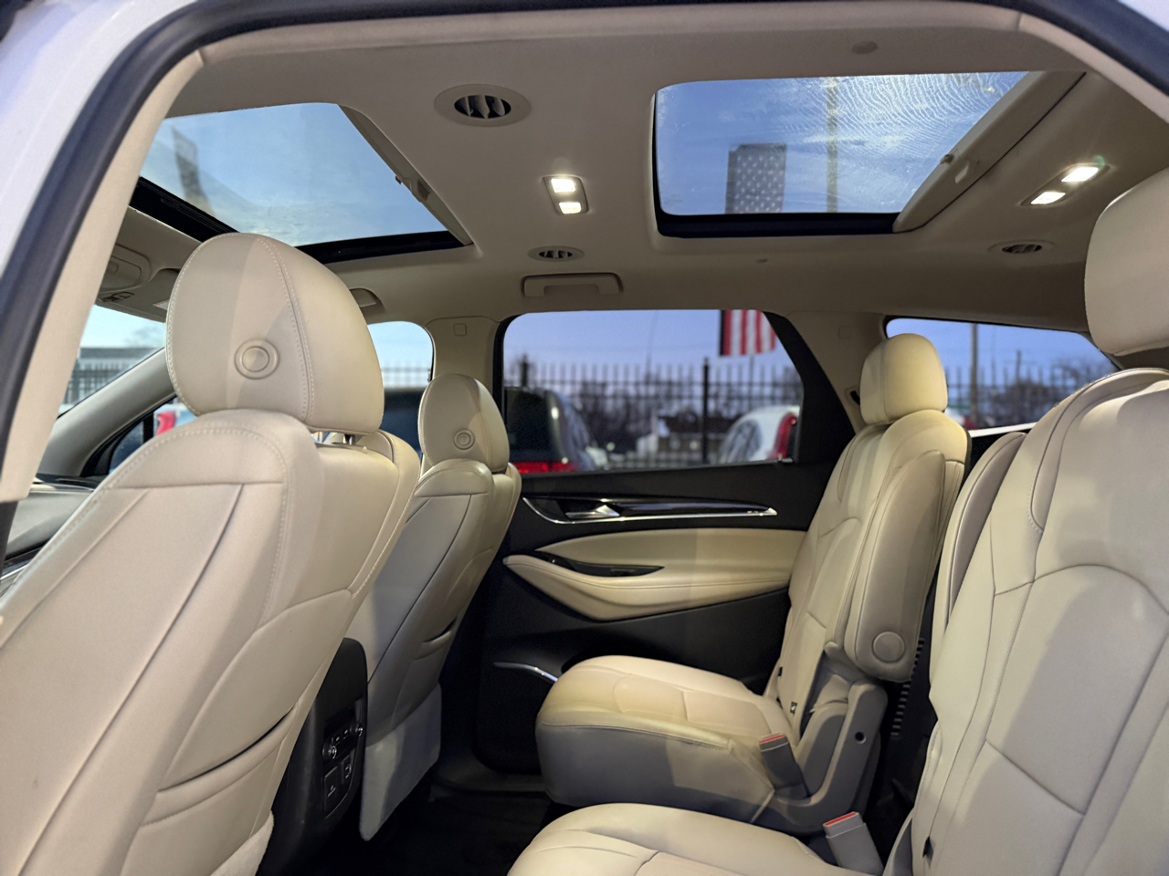 Buick Enclave Essence AWD 2020