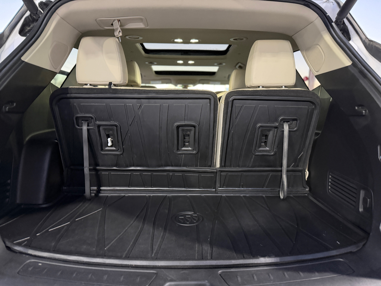 Buick Enclave Essence AWD 2020