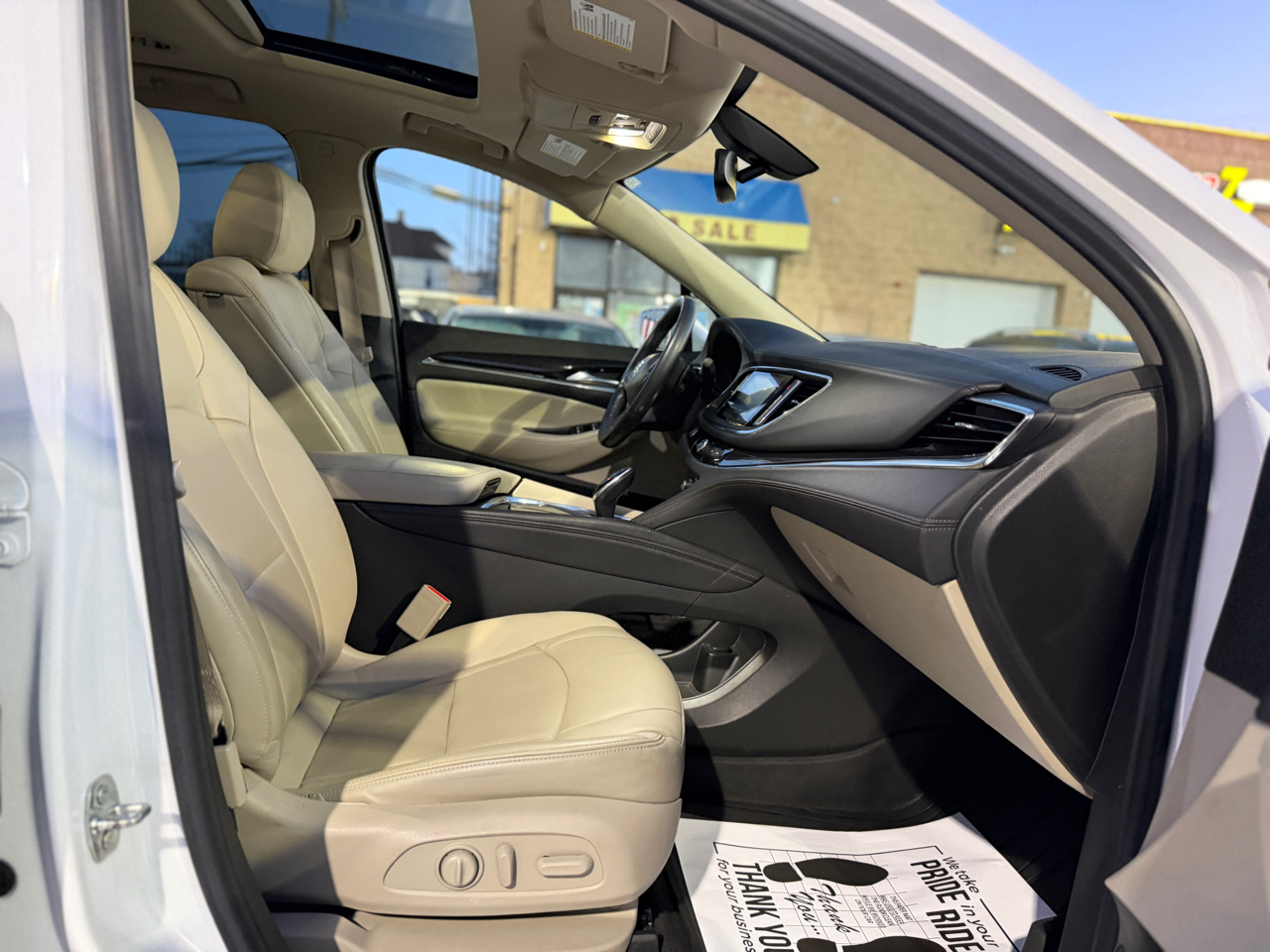 Buick Enclave Essence AWD 2020