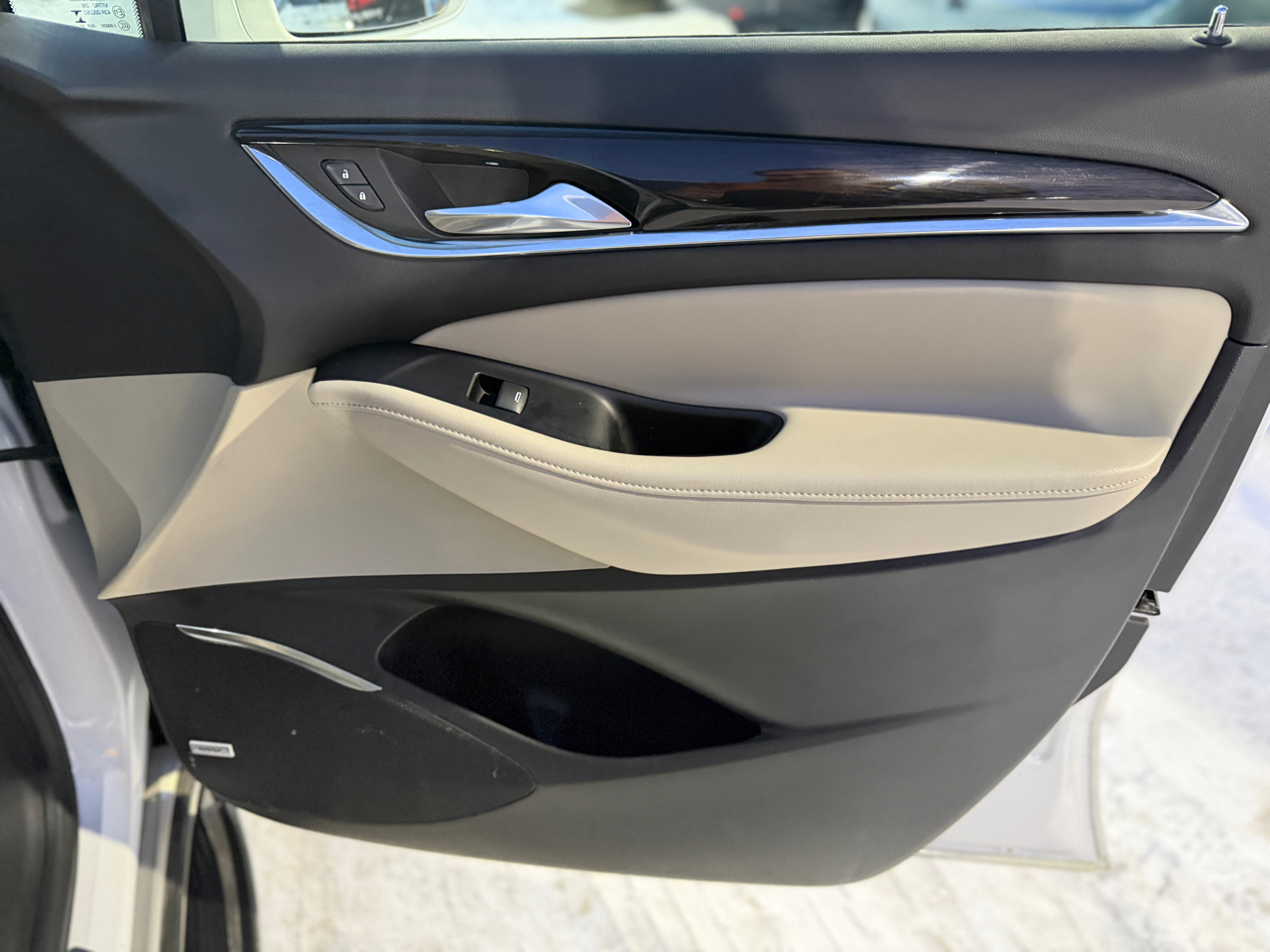 Buick Enclave Essence AWD 2020