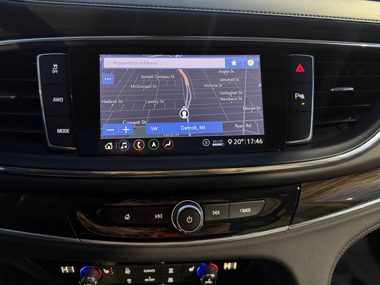 Buick Enclave Essence AWD 2020