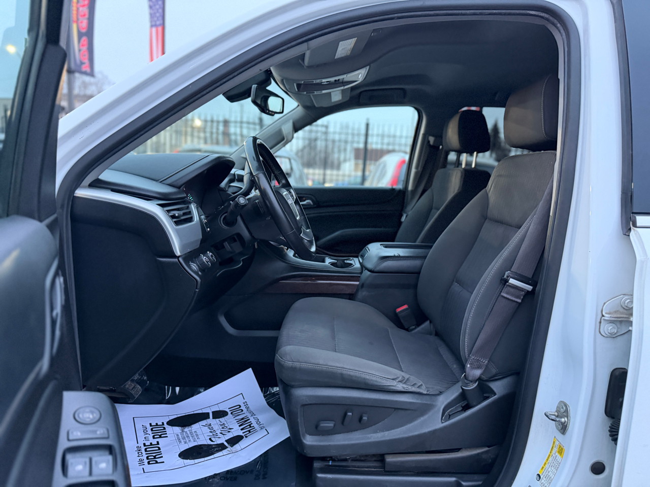 GMC Yukon SLE 4WD 2017