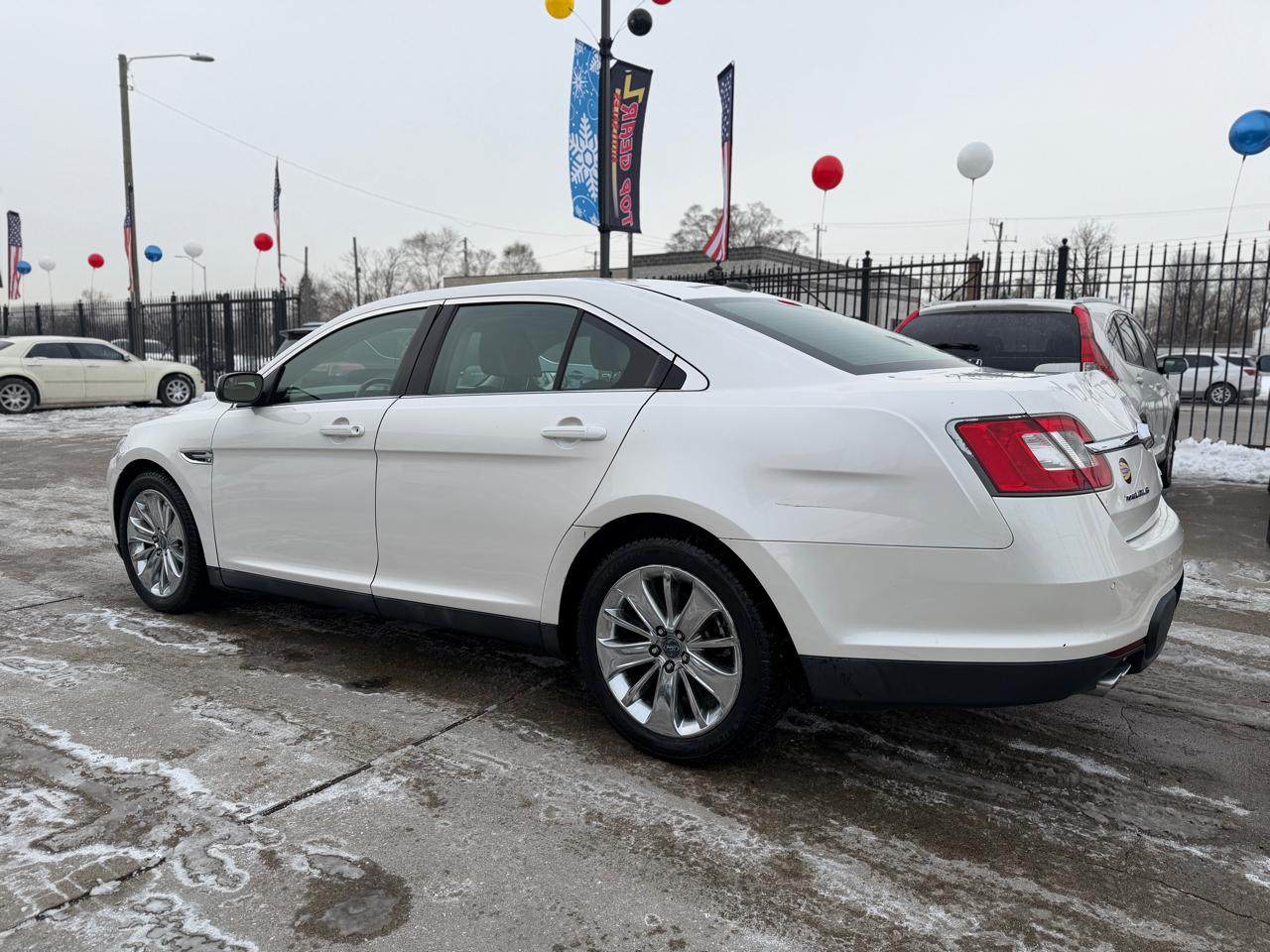 Ford Taurus Limited 2011