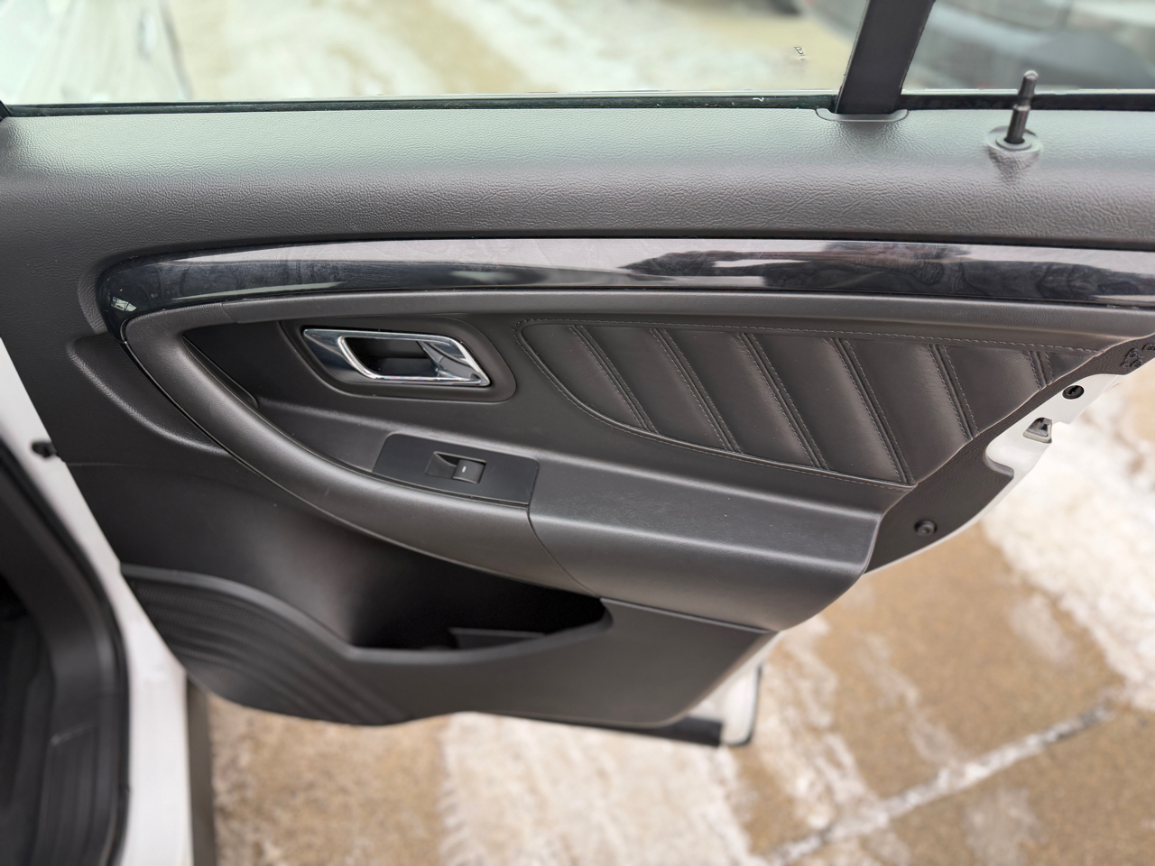 Ford Taurus Limited 2011