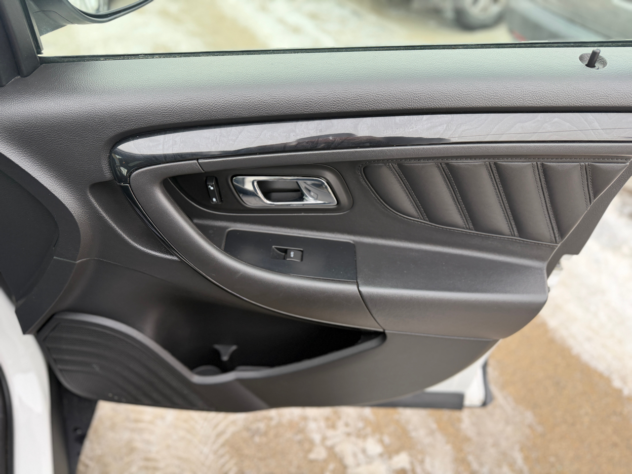 Ford Taurus Limited 2011