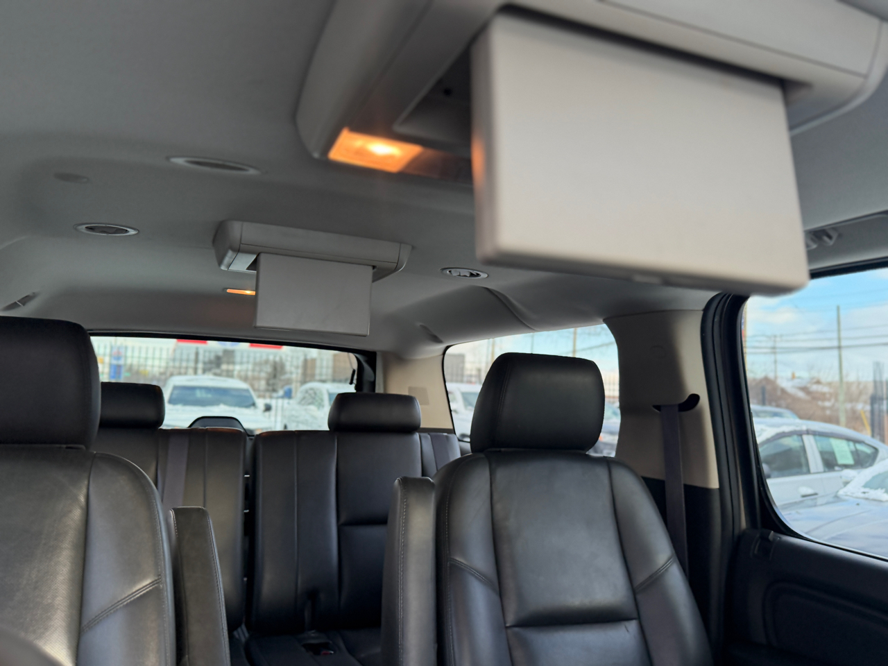 GMC Yukon Denali XL 4WD 2012