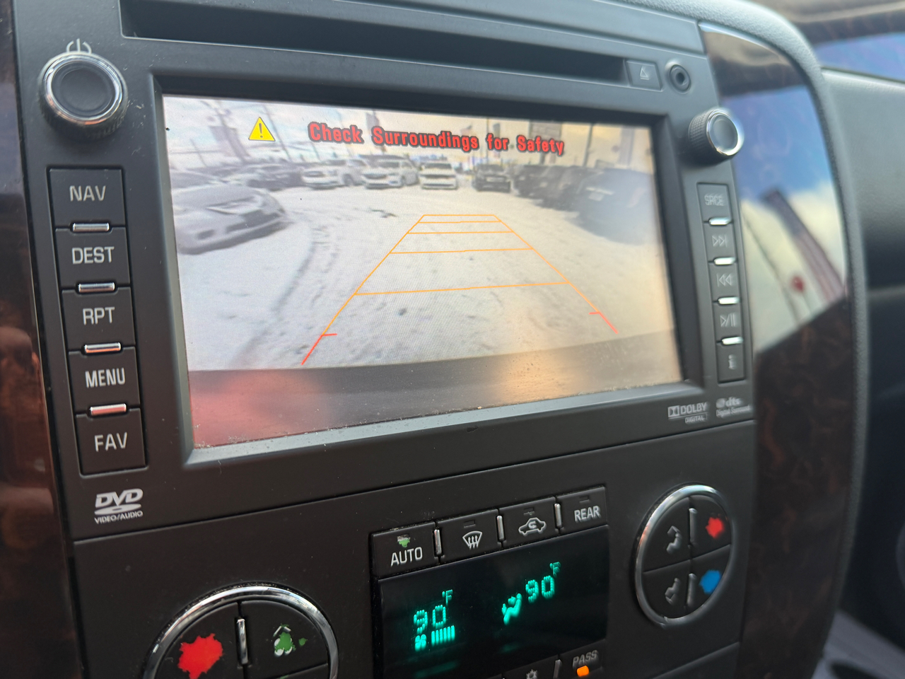 GMC Yukon Denali XL 4WD 2012