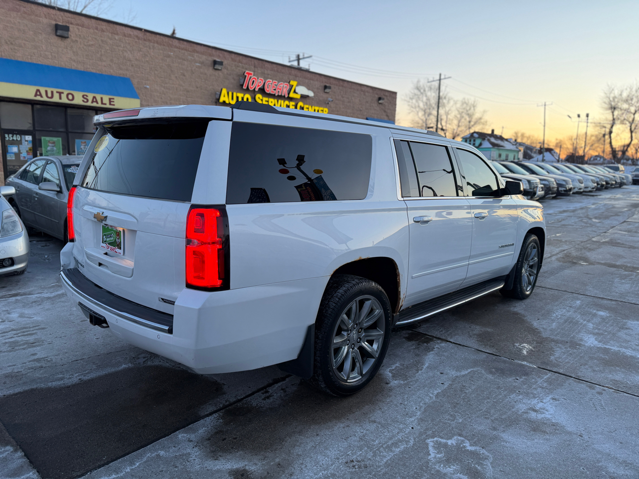 Chevrolet Suburban Premier 4WD 2017