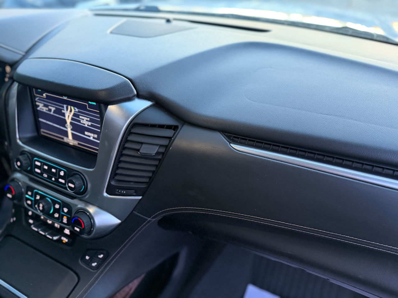 Chevrolet Suburban Premier 4WD 2017