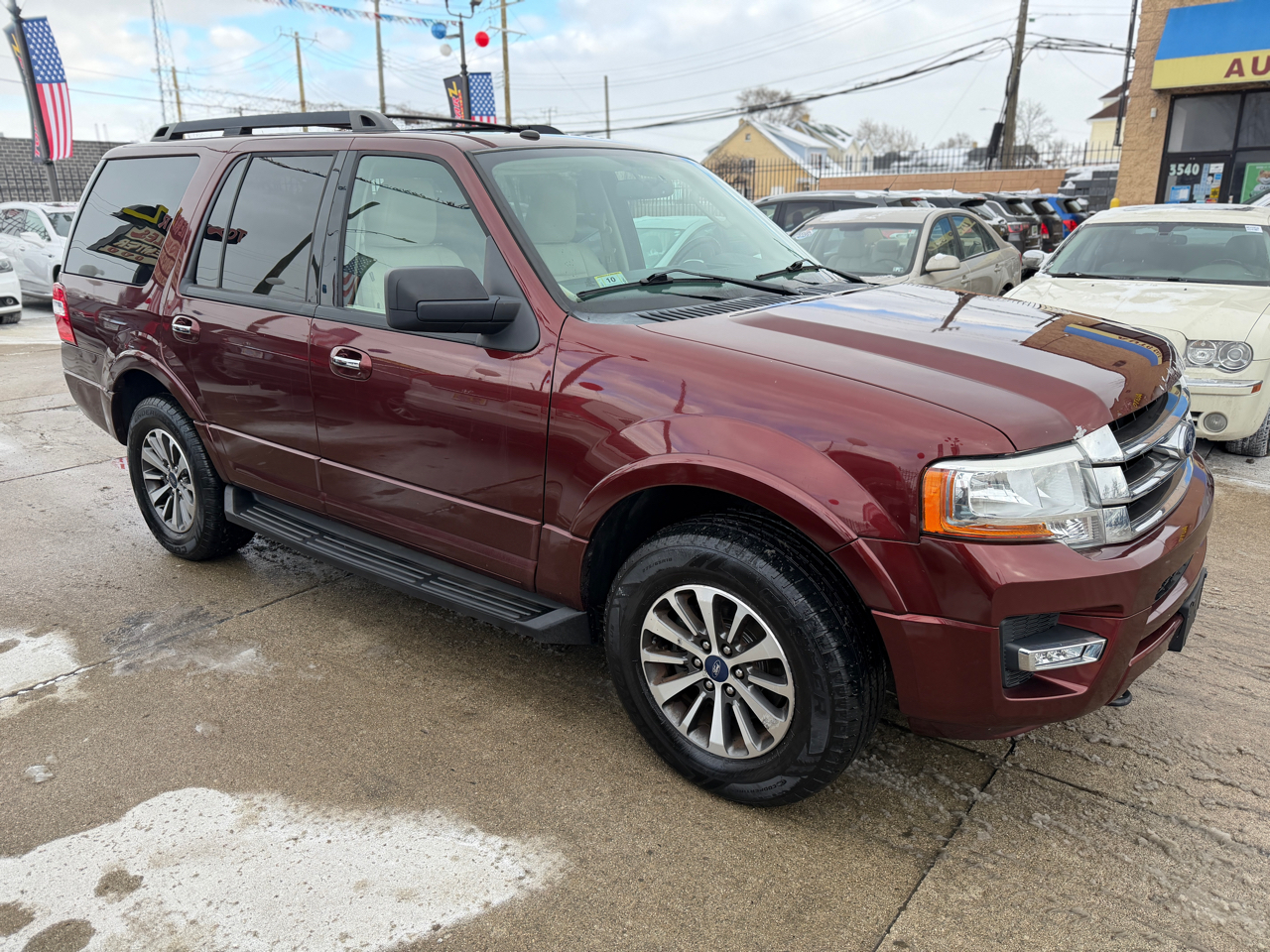 Ford Expedition XLT 4WD 2016