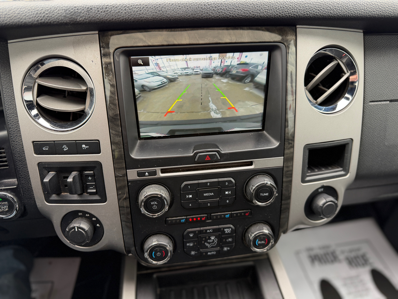 Ford Expedition Limited 4WD 2015