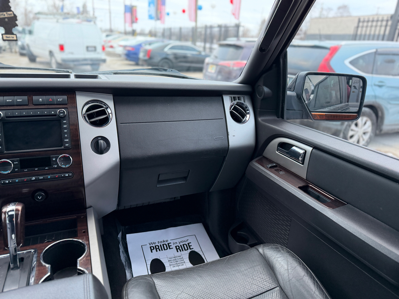 Ford Expedition EL Limited 4WD 2010