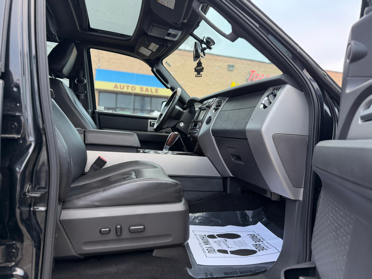 Ford Expedition EL Limited 4WD 2010