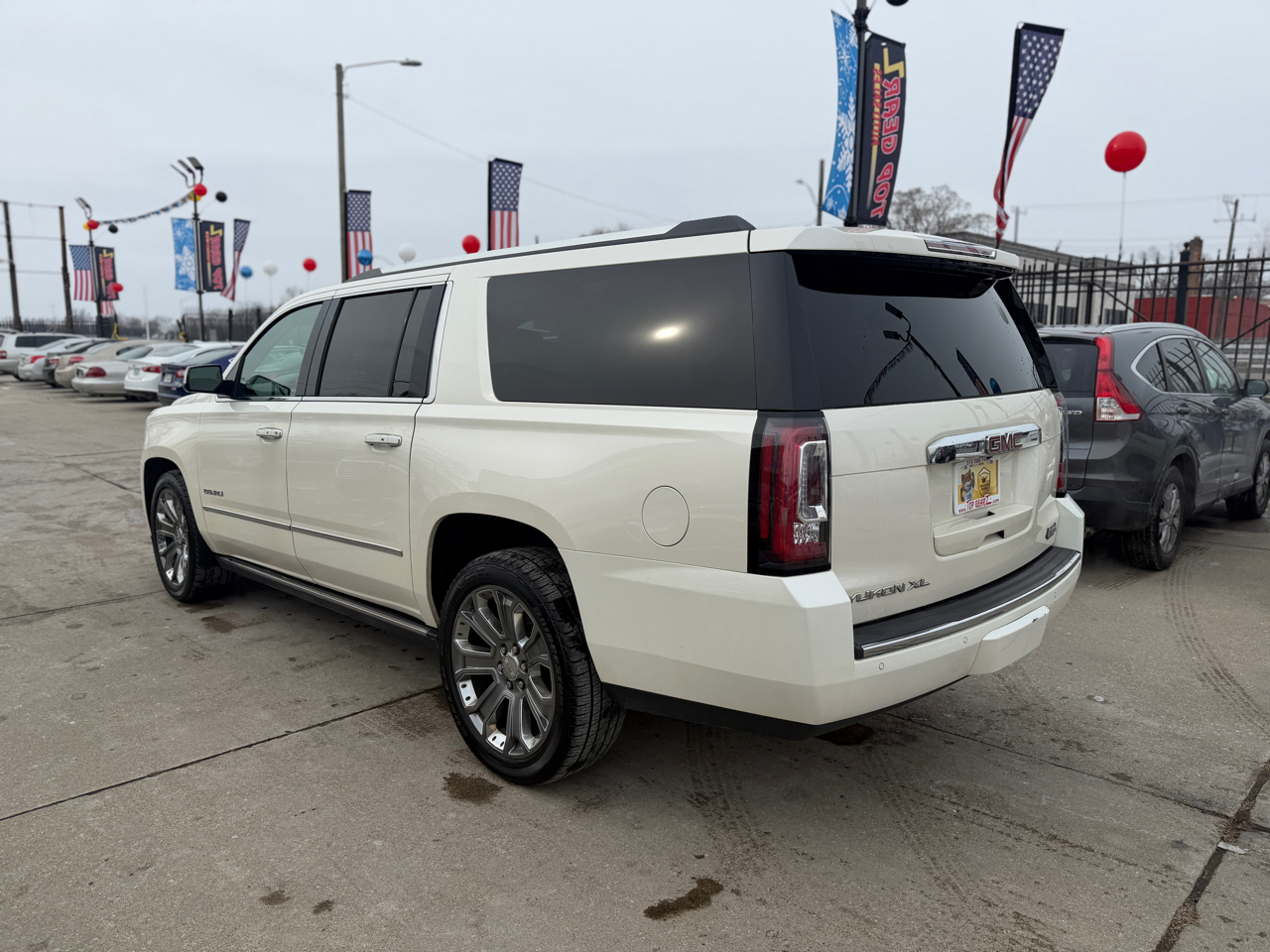 GMC Yukon Denali XL 4WD 2015