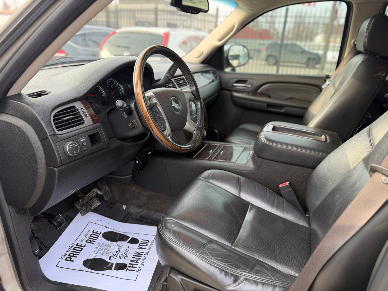 GMC Yukon Denali 4WD 2009