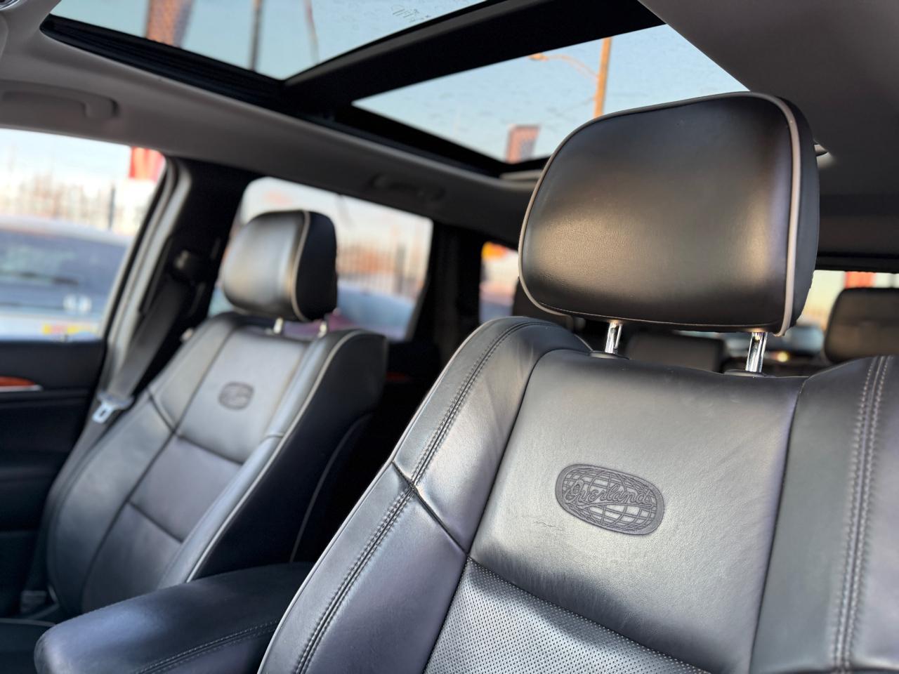 Jeep Grand Cherokee Overland 4WD 2011