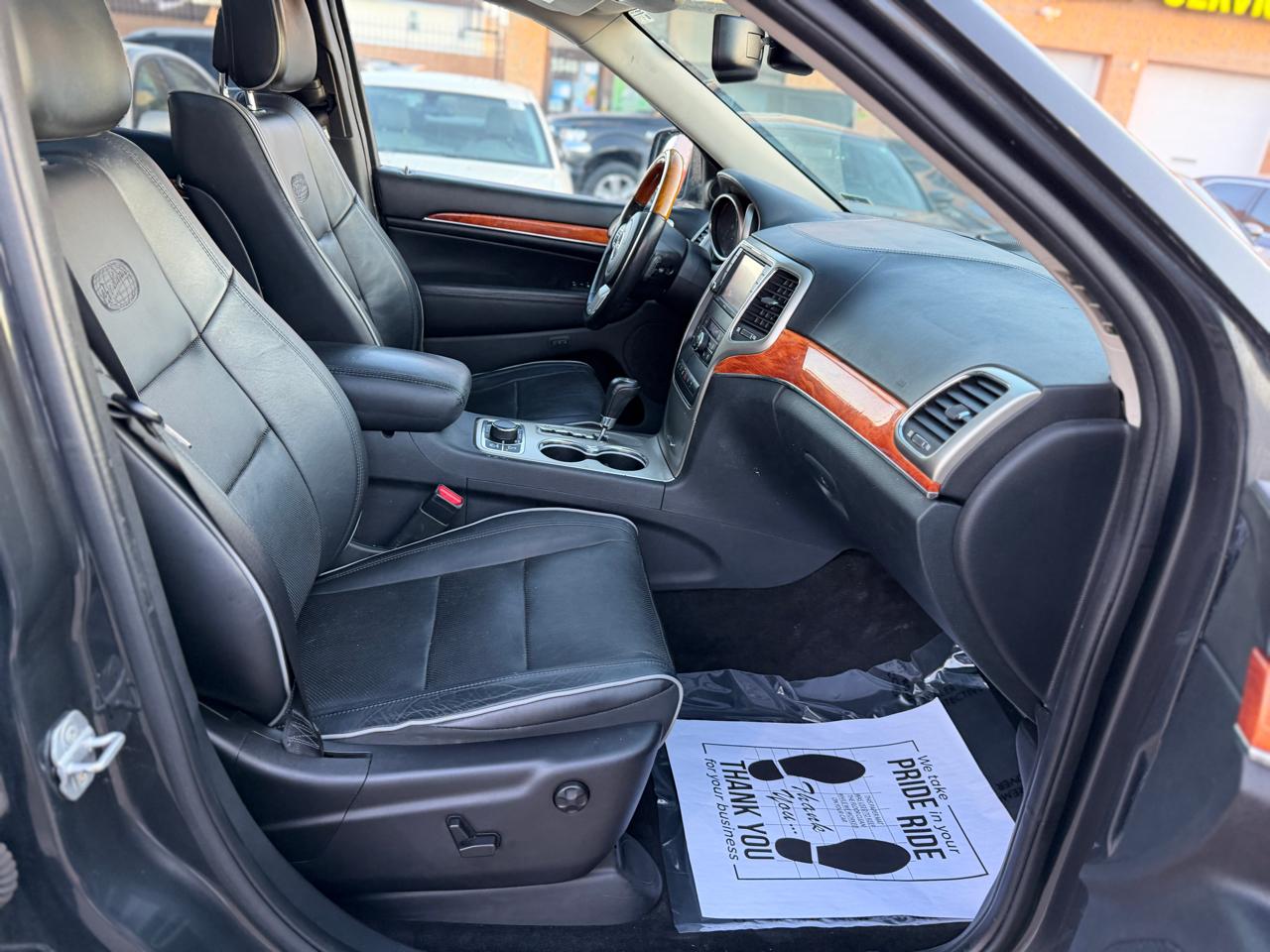 Jeep Grand Cherokee Overland 4WD 2011