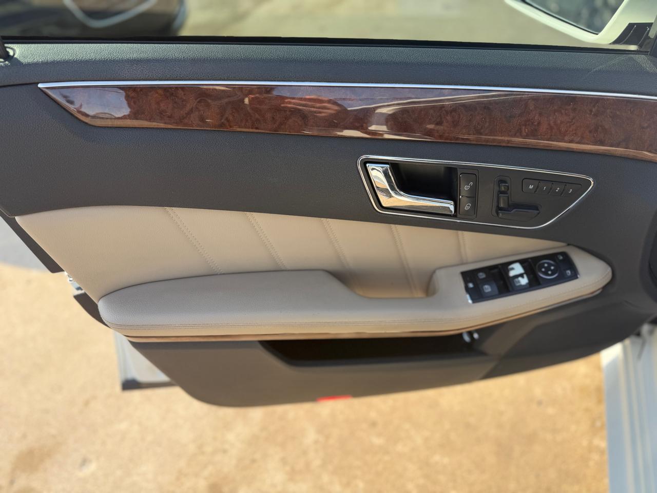 Mercedes-Benz E-Class E350 Sedan 2010