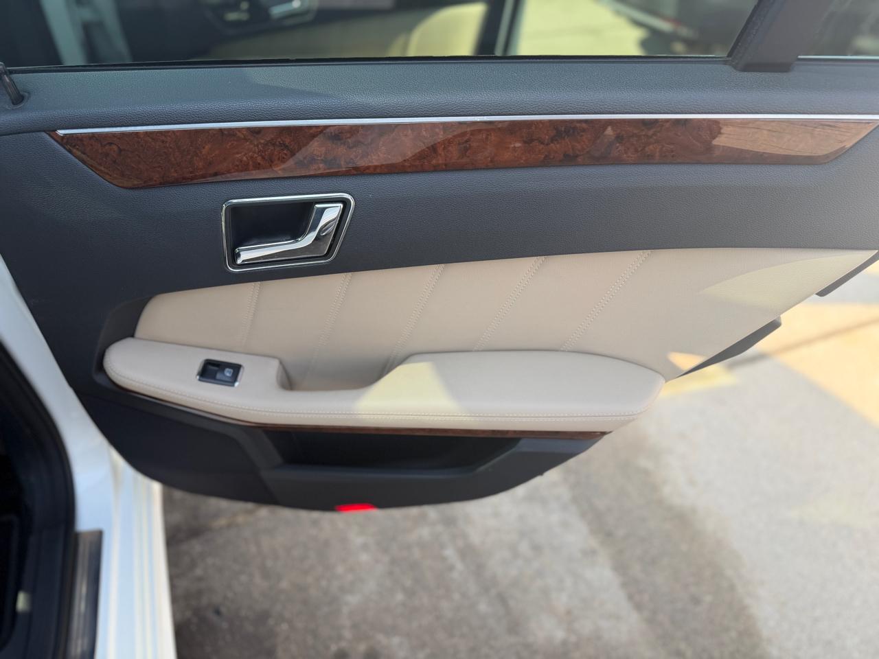 Mercedes-Benz E-Class E350 Sedan 2010