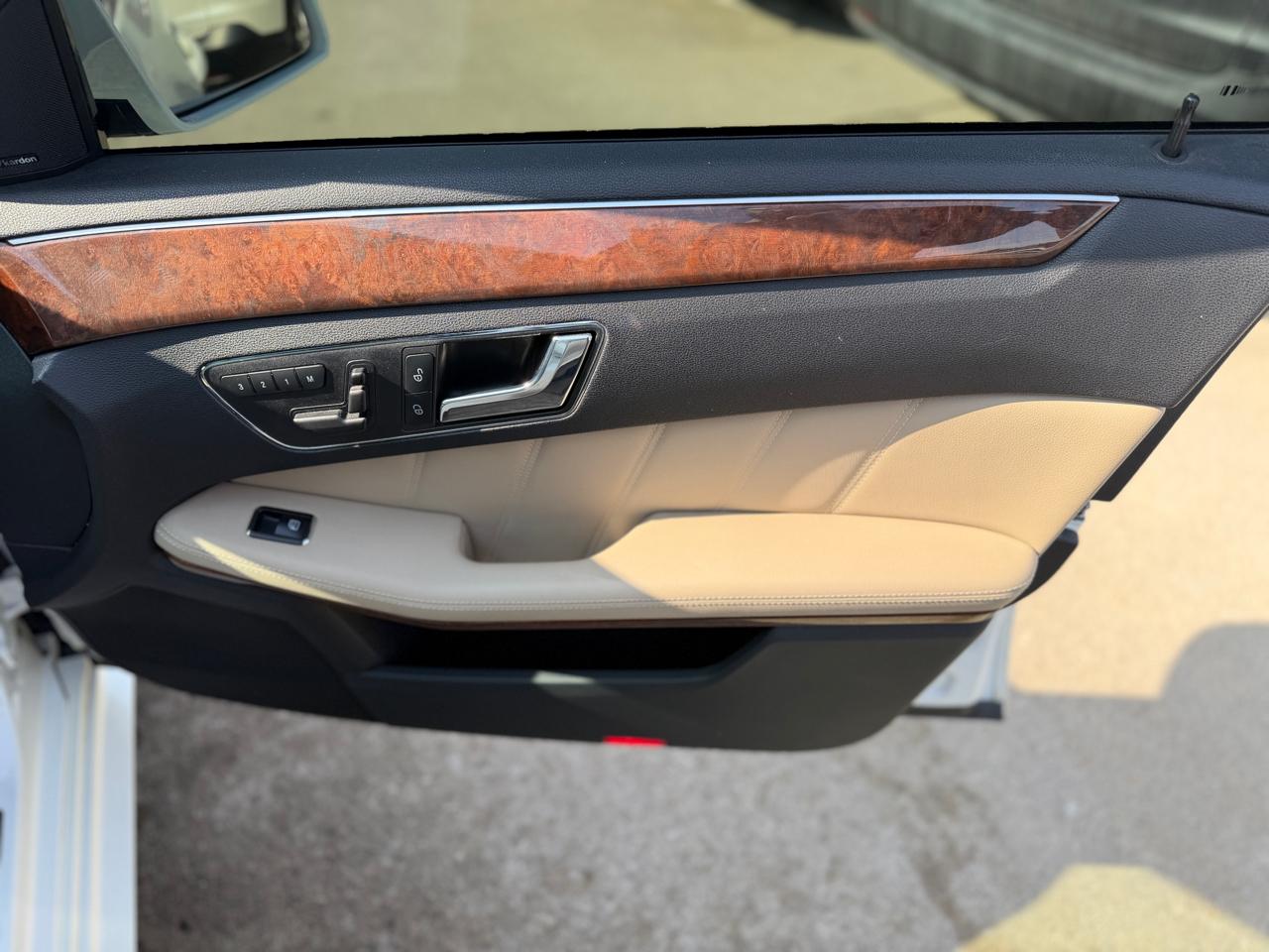 Mercedes-Benz E-Class E350 Sedan 2010