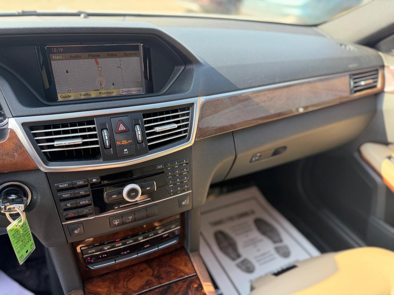 Mercedes-Benz E-Class E350 Sedan 2010