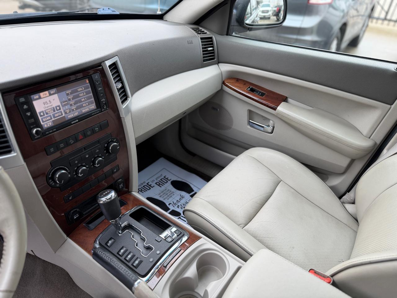 Jeep Grand Cherokee  2009