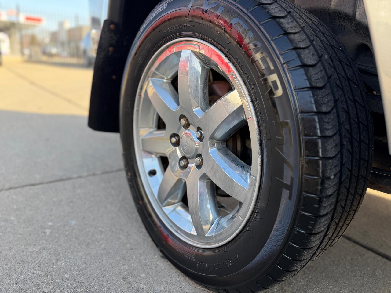 Jeep Liberty Sport 4WD 2012