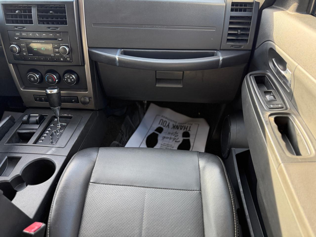 Jeep Liberty Sport 4WD 2012