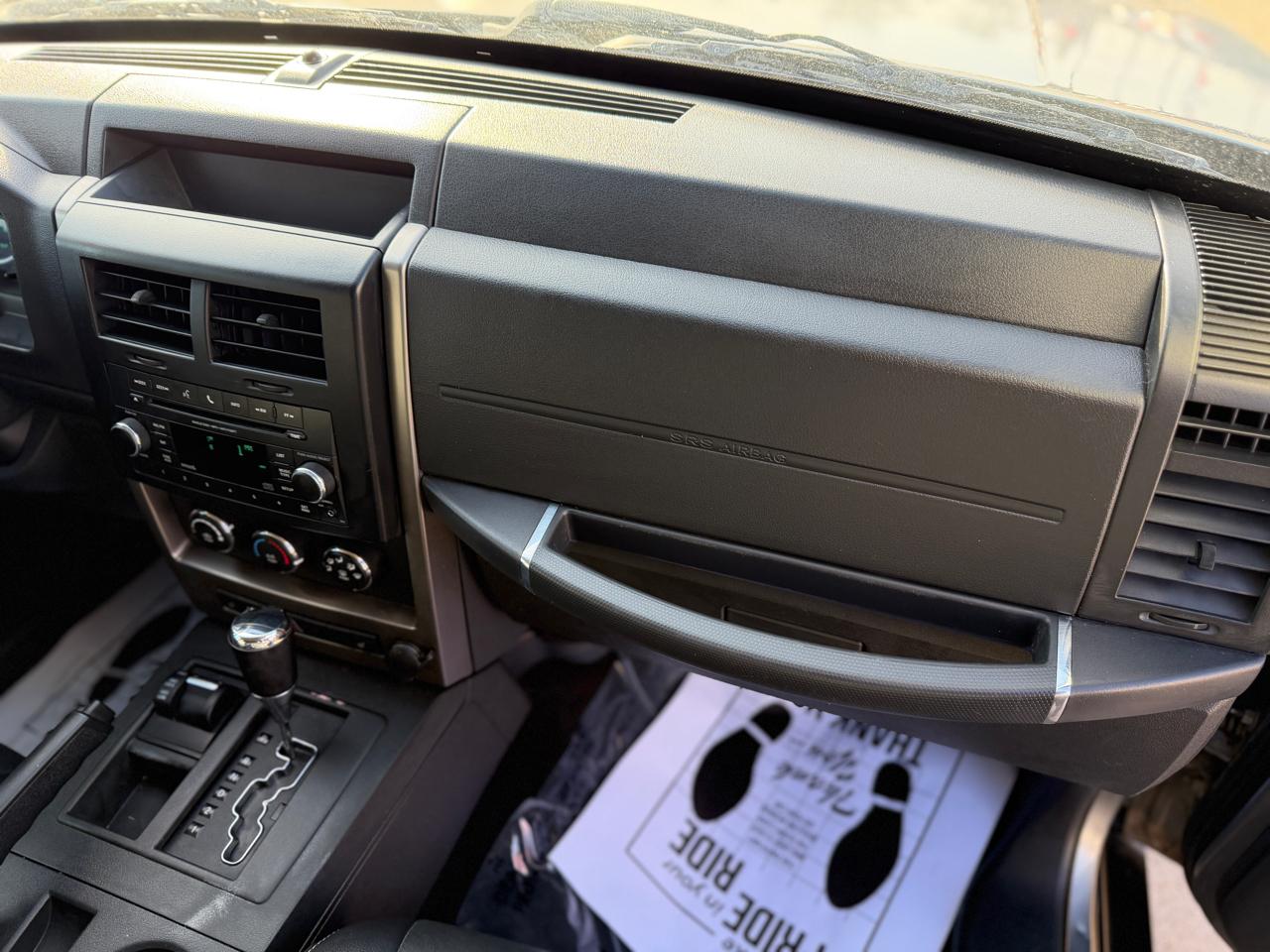 Jeep Liberty Sport 4WD 2012