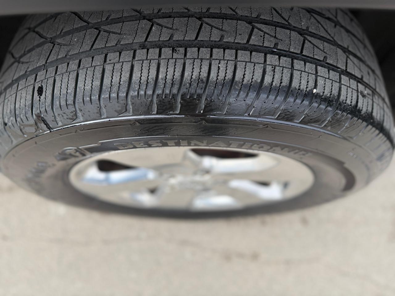 Jeep Grand Cherokee Limited 4WD 2011