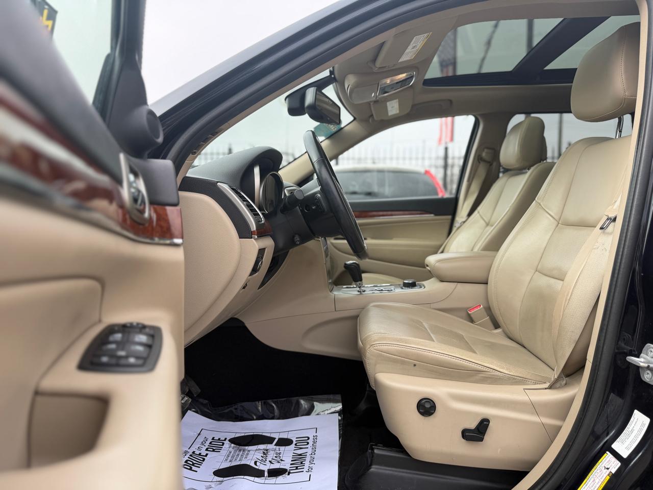 Jeep Grand Cherokee Limited 4WD 2011