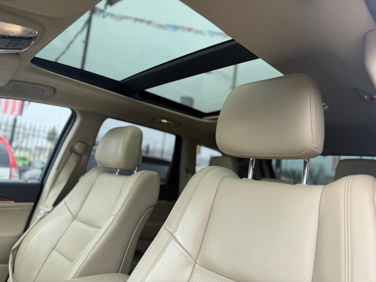 Jeep Grand Cherokee Limited 4WD 2011