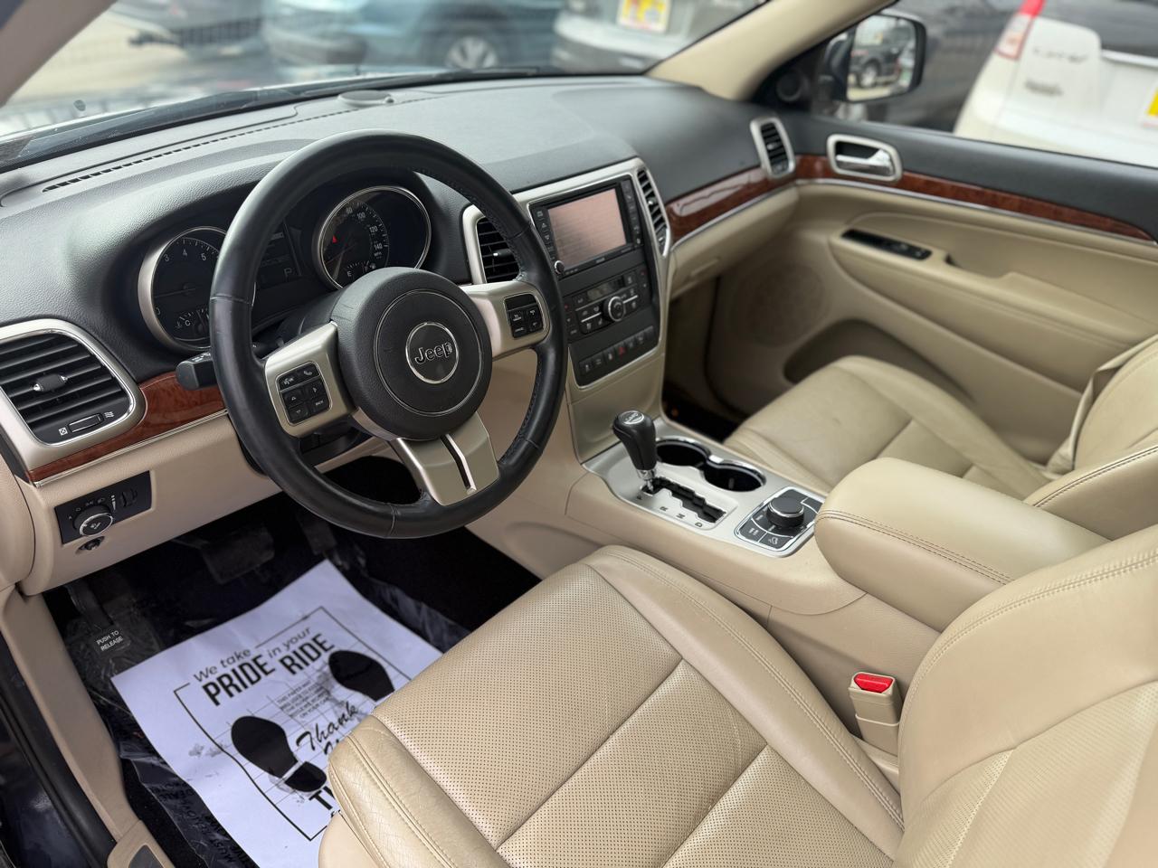 Jeep Grand Cherokee Limited 4WD 2011