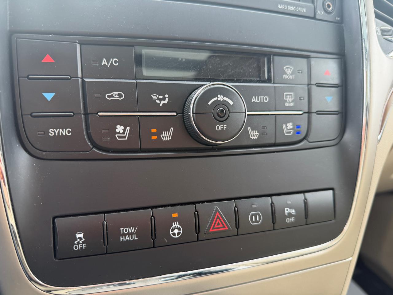 Jeep Grand Cherokee Limited 4WD 2011