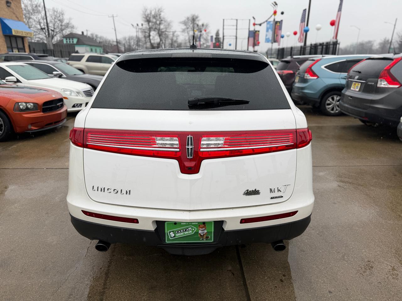 Lincoln MKT 3.5L with EcoBoost AWD 2012