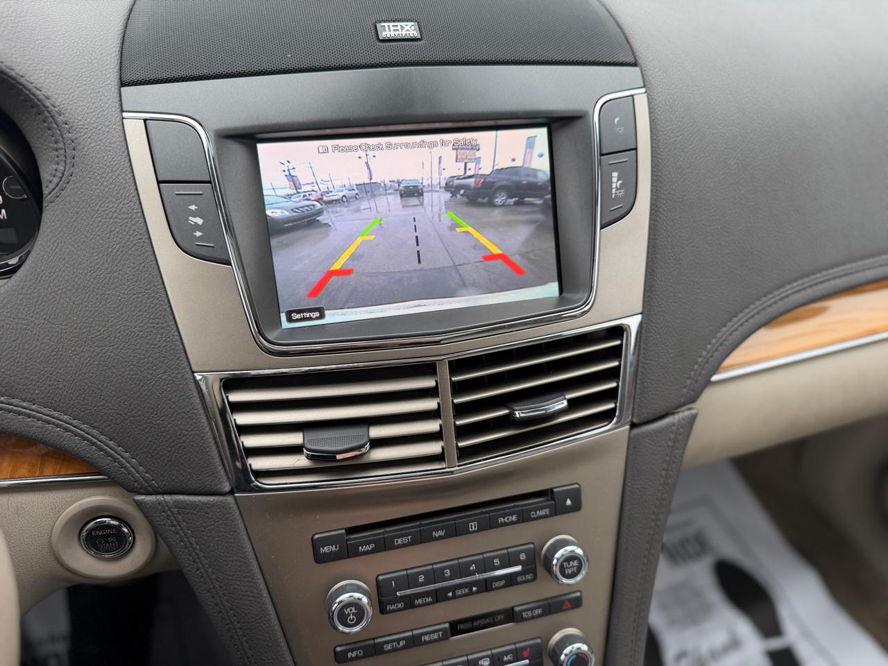 Lincoln MKT 3.5L with EcoBoost AWD 2012