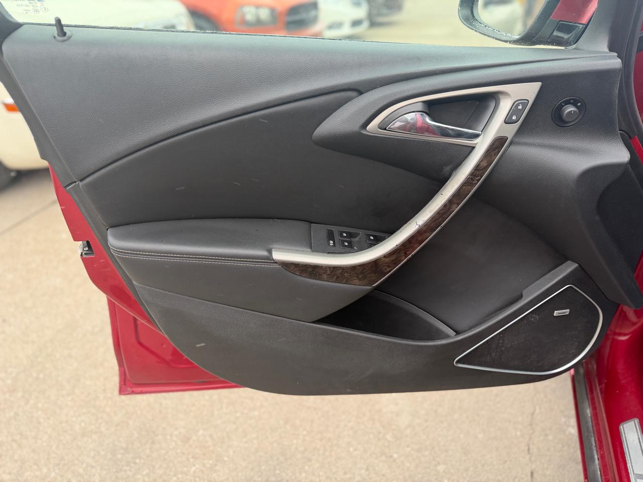 Buick Verano Leather 2012